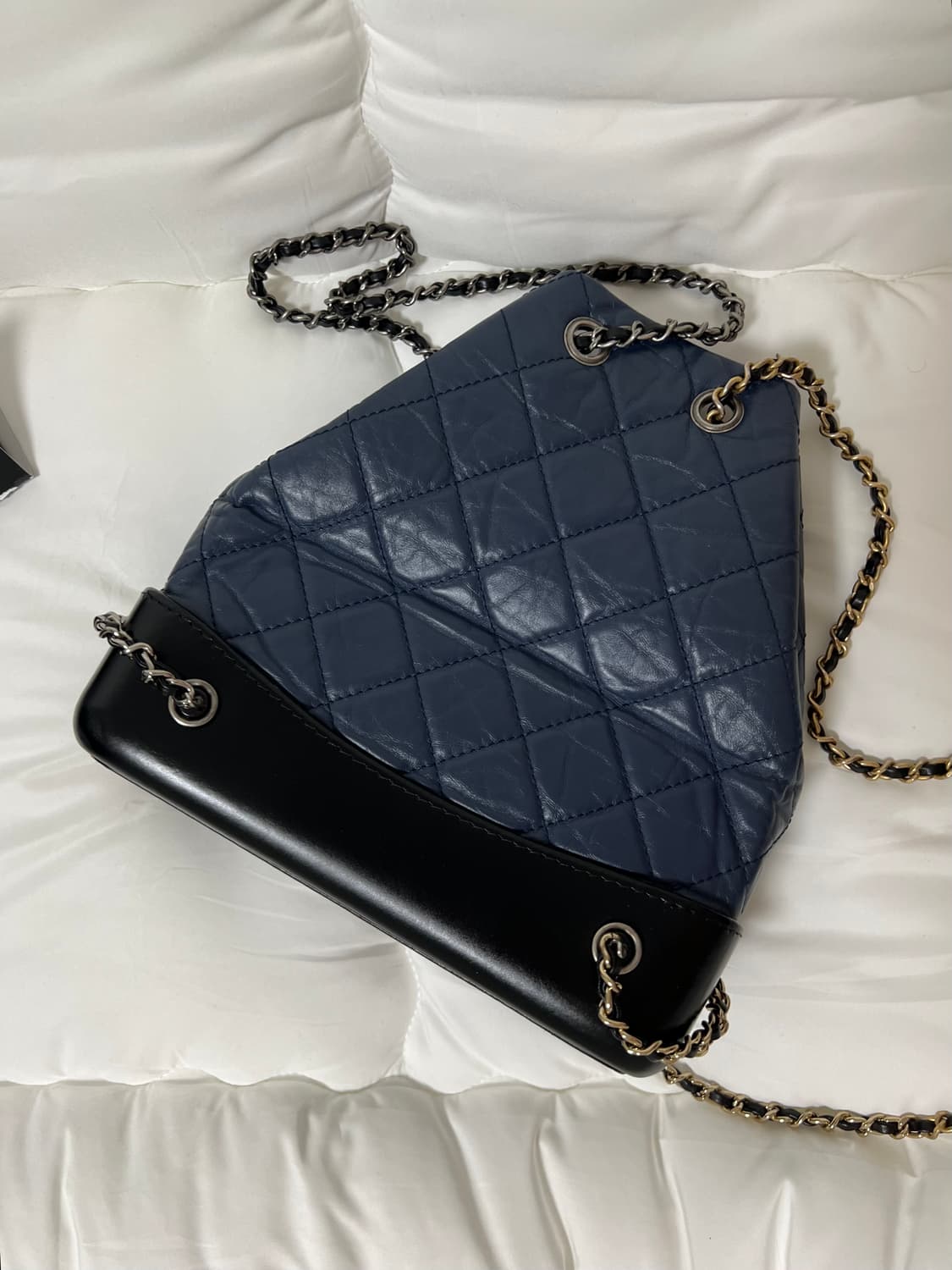 [정품] 샤넬 가브리엘 백팩 스몰 네이비 블랙 26번대 상품이미지4