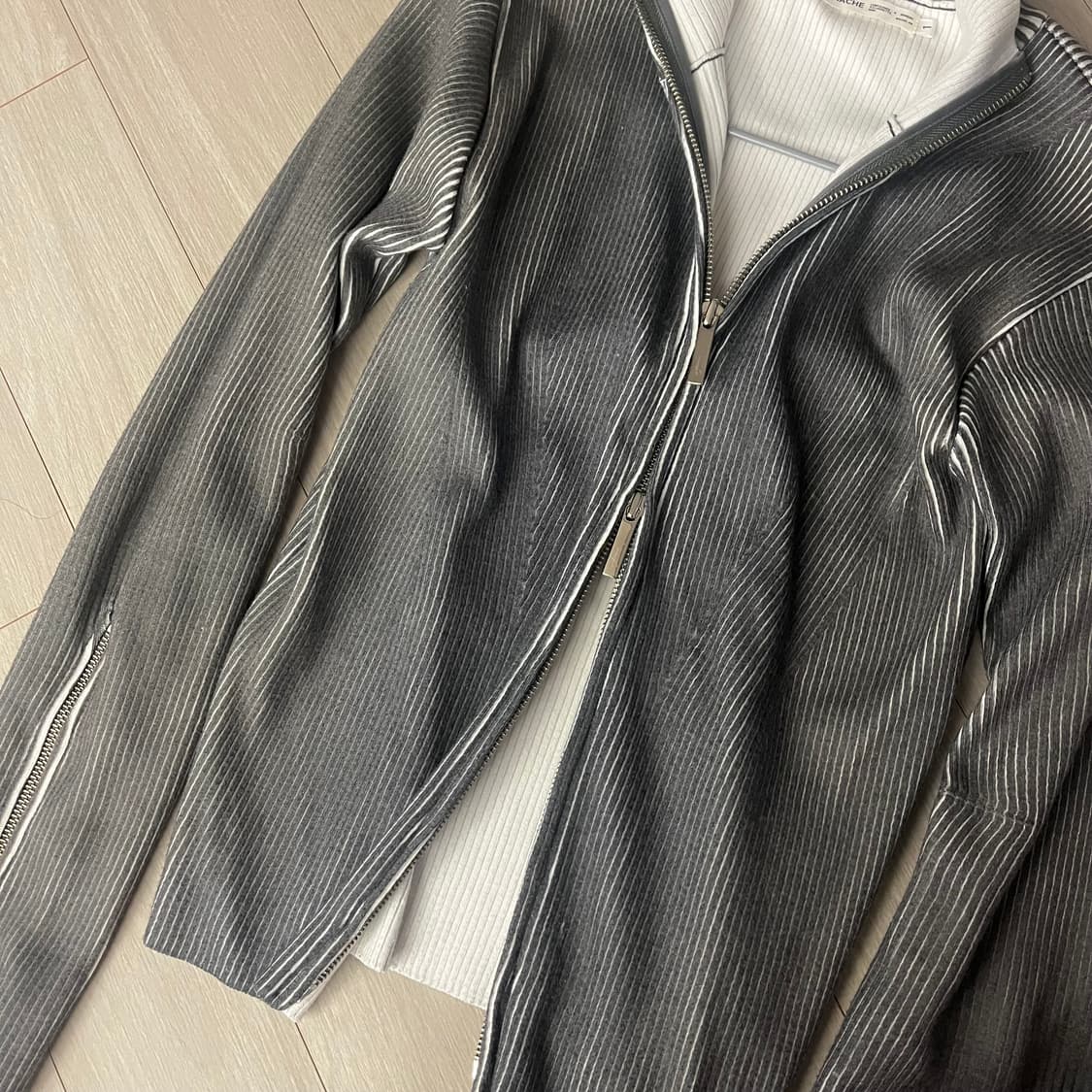 나체 니트 집업 상품이미지2