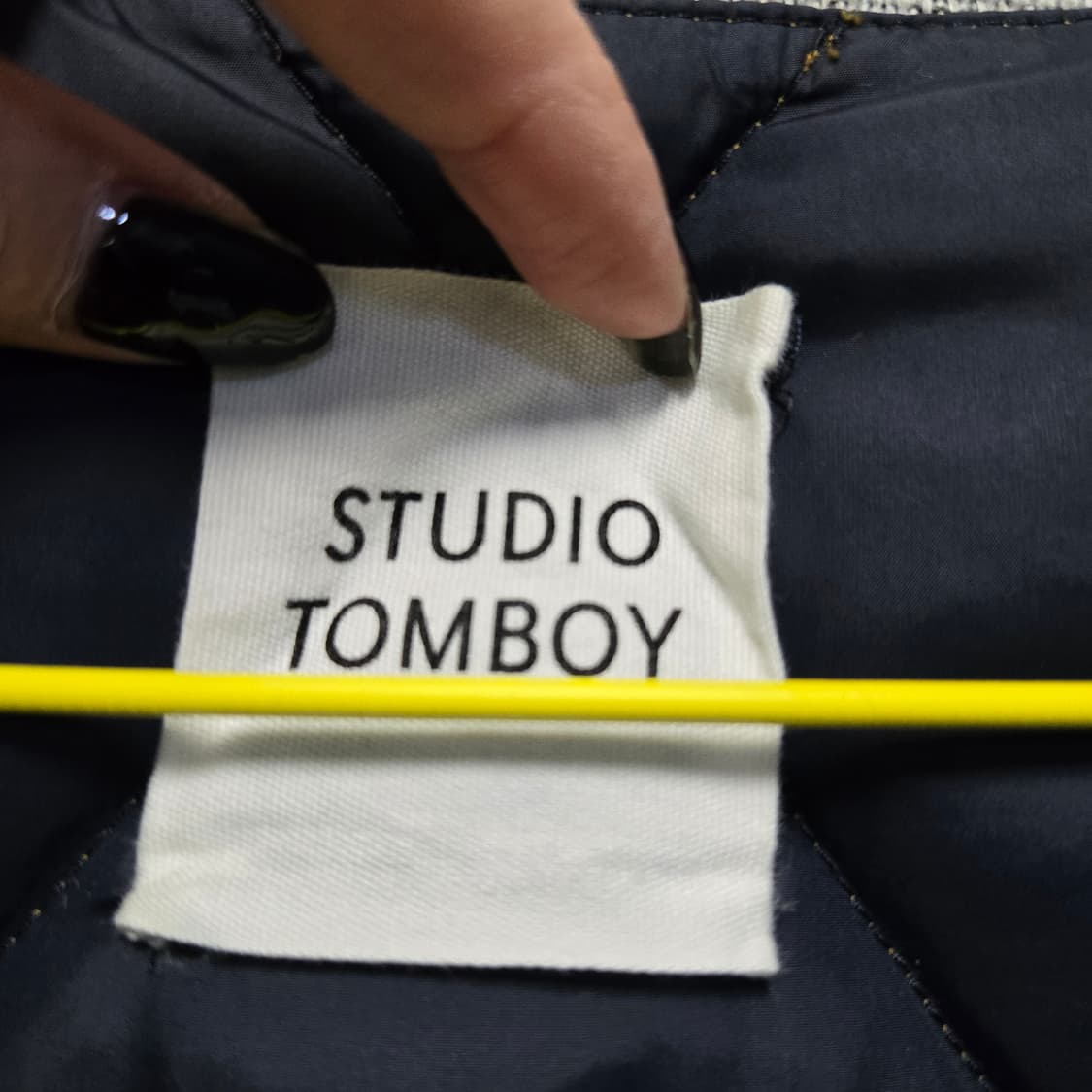 스튜디오톰보이 여성 덕다운 경량 조끼패딩  상품이미지3