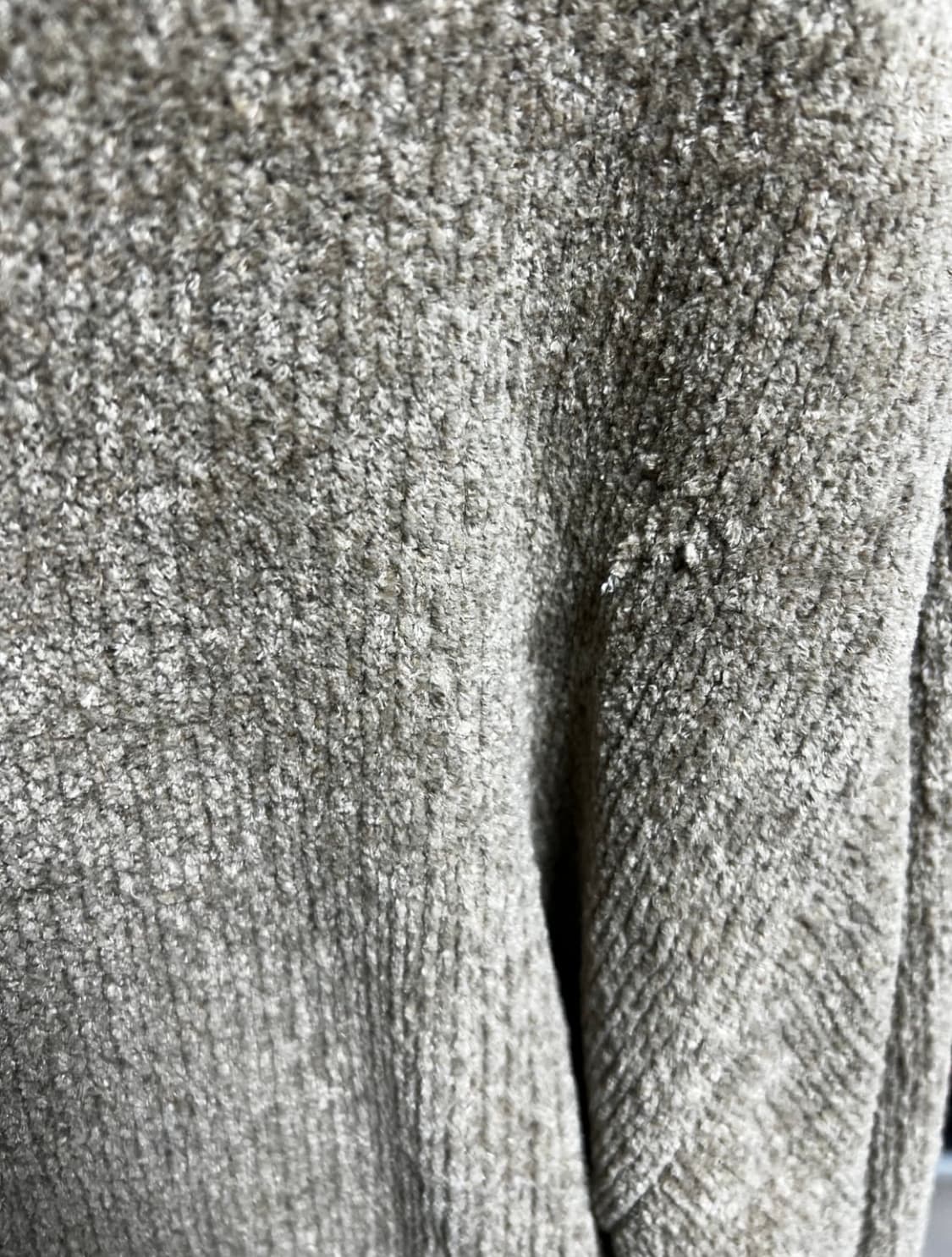 솔리드옴므 목폴라 절개니트 상품이미지7