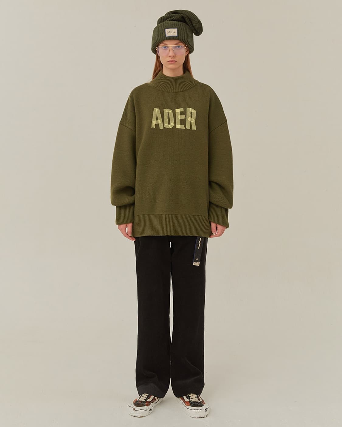 [A2] 아더에러 마스크 테이핑 니트 상품이미지1