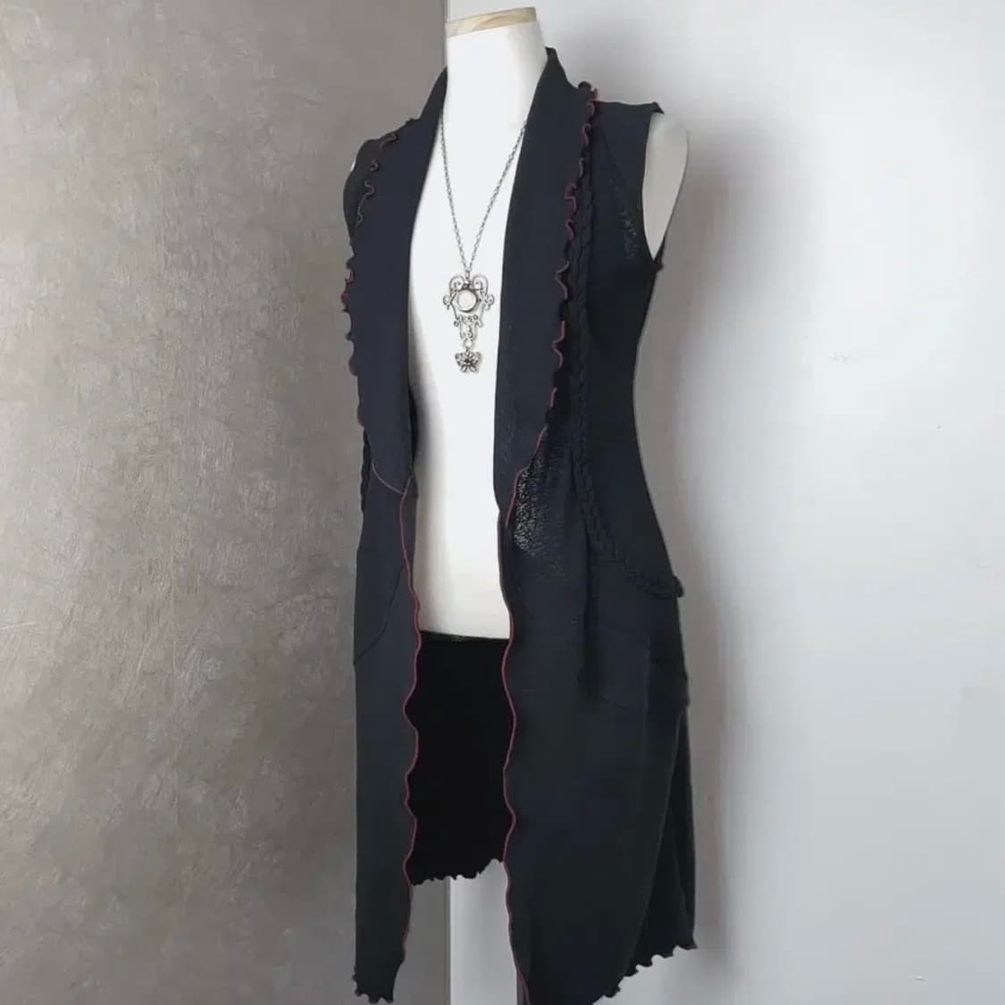 ozz on 오즈온 드래곤 자수 롱 가디건 상품이미지2