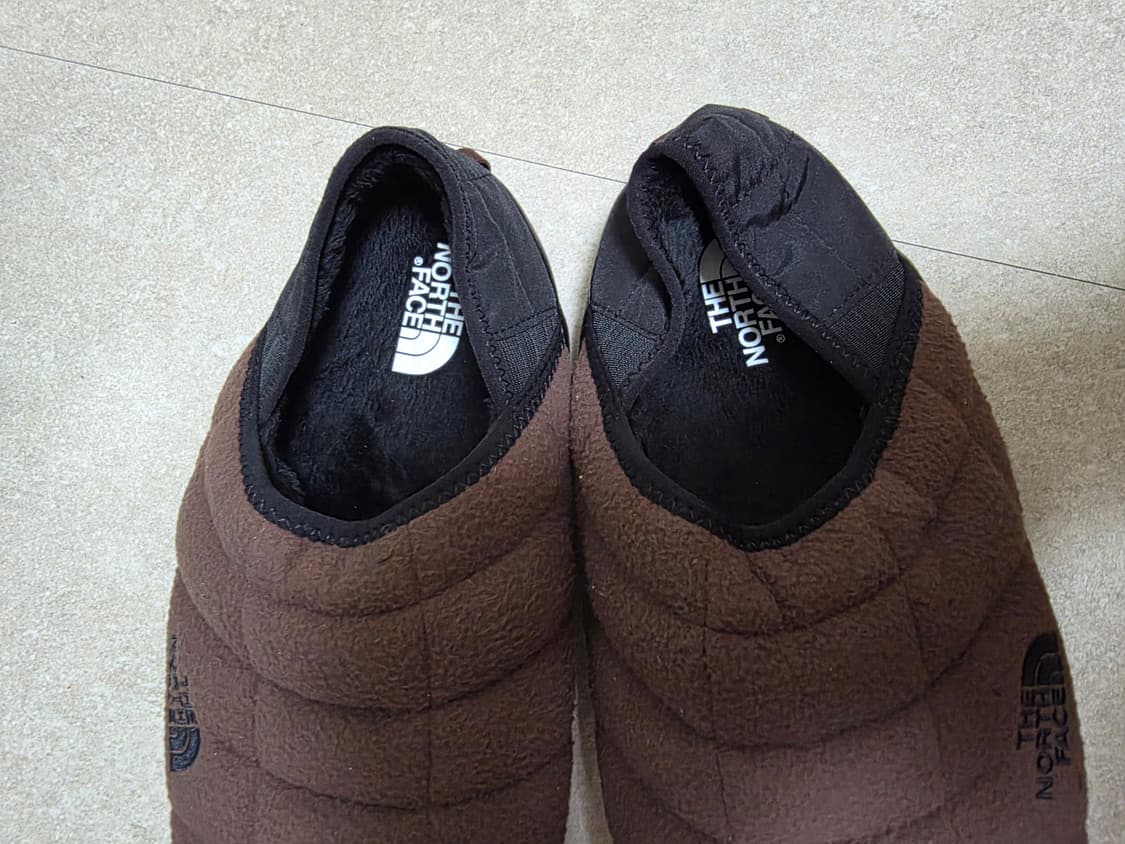 노스페이스 써모볼 트랙션 뮬 V 데날리 다크 오크 TNF 블랙 us 10 상품이미지3
