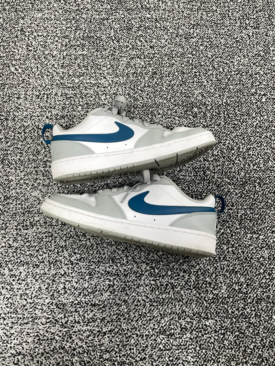 빈티지9. 나이키 코트 버로우 로우 2 라이트 스모크 그레이 스니커즈 상품이미지4