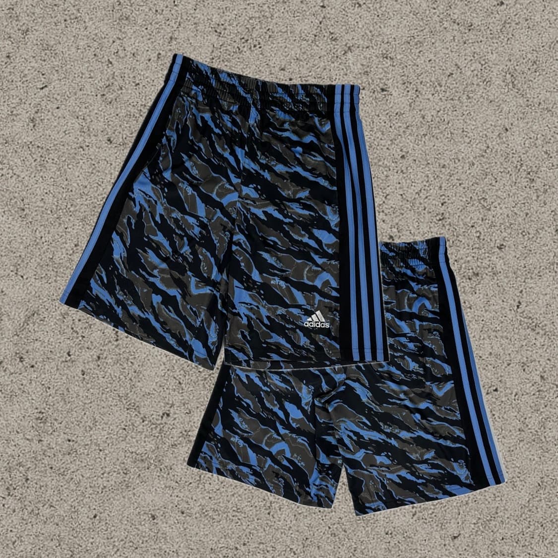 Adidas blue camo pants 상품이미지1