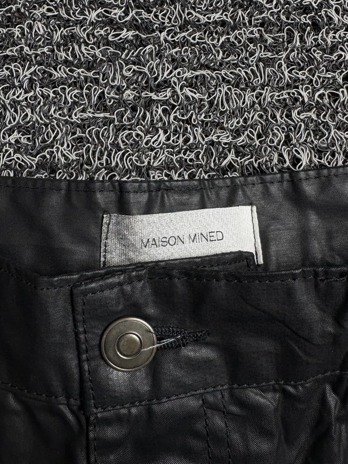 메종미네드 블랙 코팅 퍼티그 와이드 팬츠 1980 상품이미지3