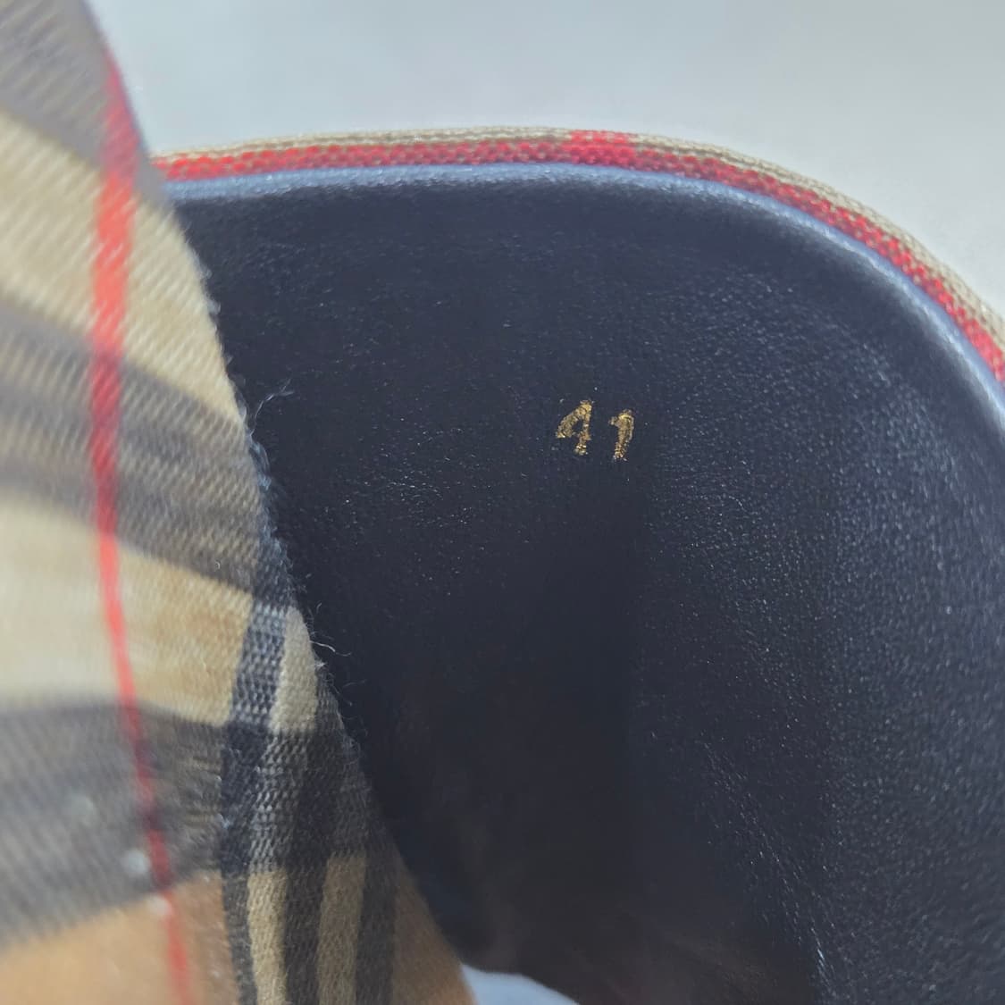 41 버버리 레인보우 체크 슬라이드 상품이미지9