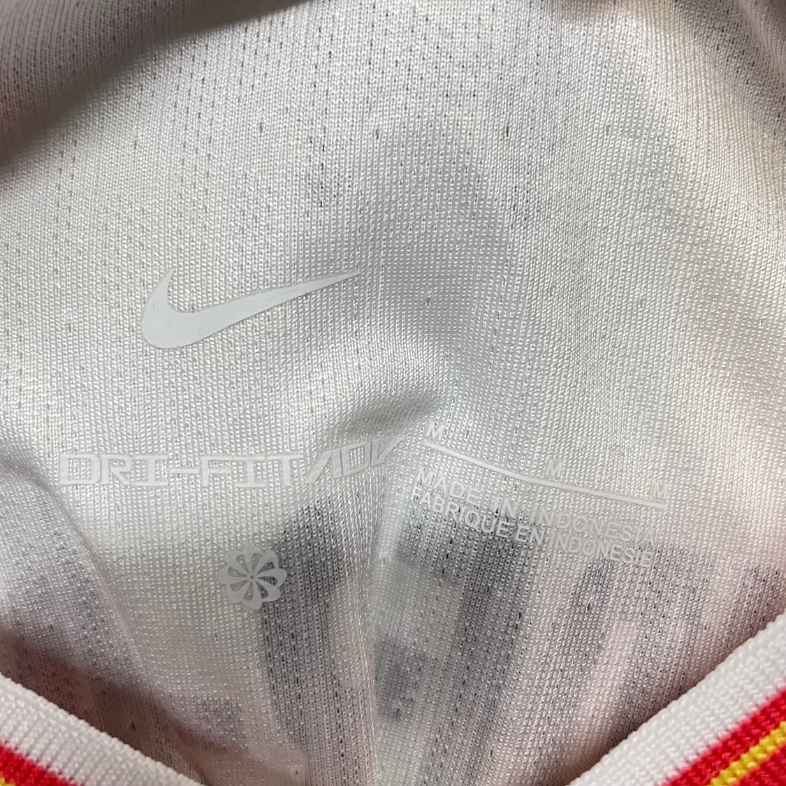 나이키 리버풀 알렉산더 아놀드 유니폼 상품이미지3