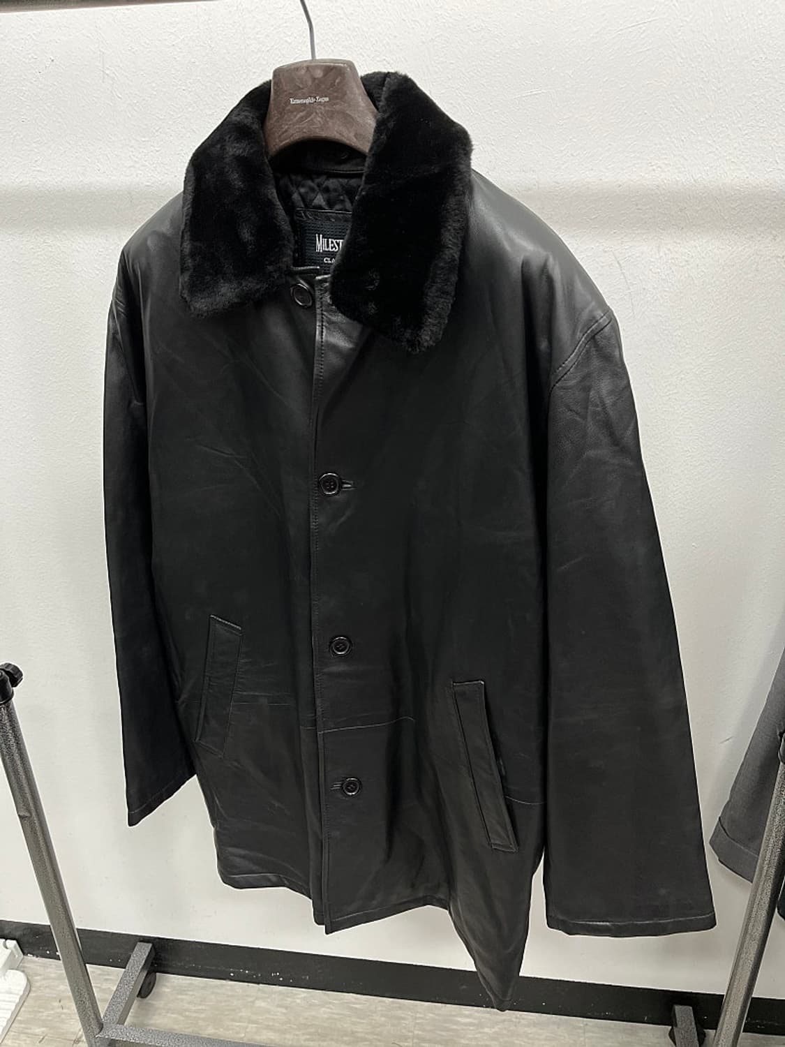 110) 마일스톤 무스탕 하프 가죽자켓 상품이미지1