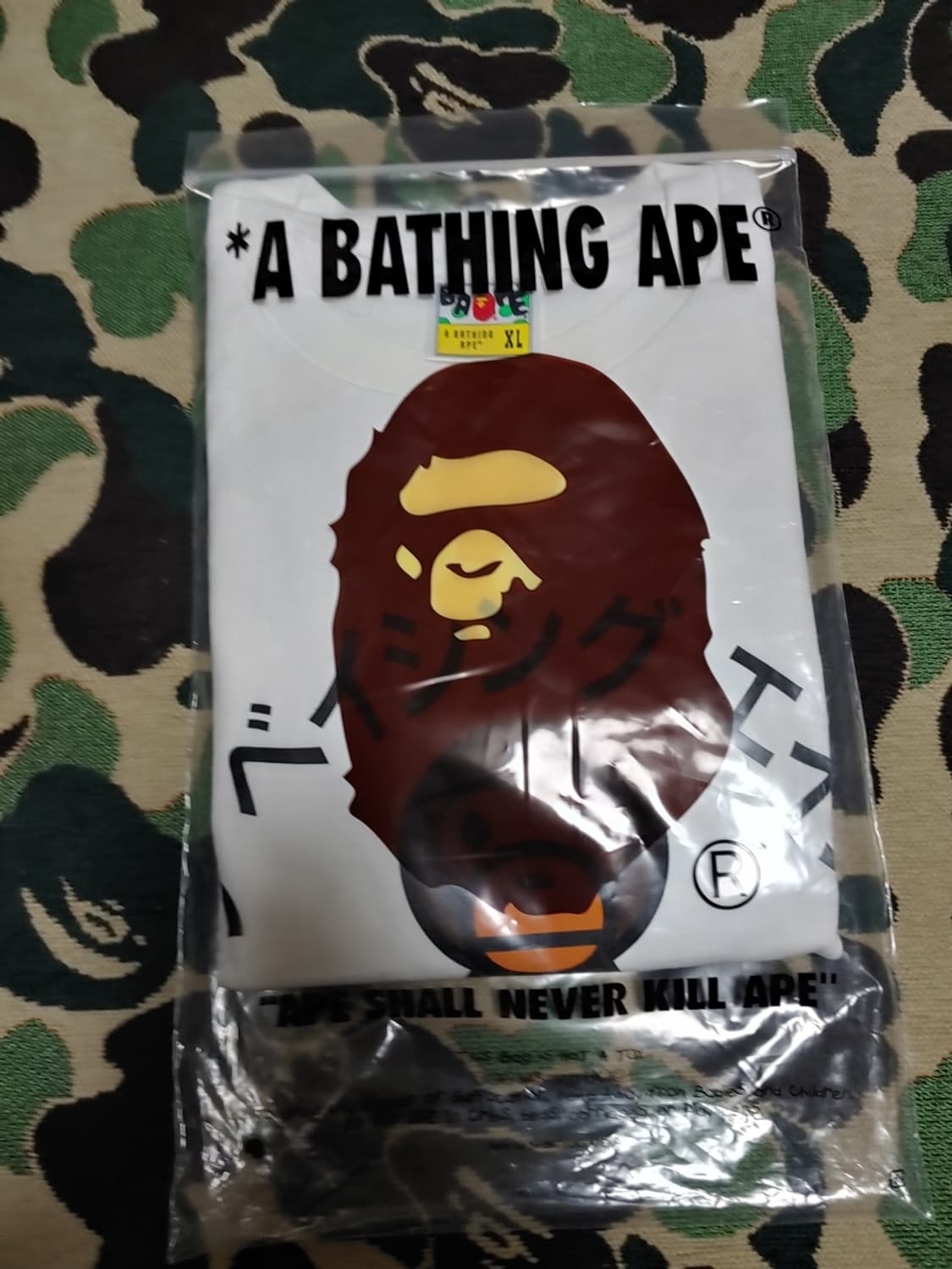 [XL] 베이프 25SS 베이비마일로 카타카나 컬리지 반팔티 상품이미지2