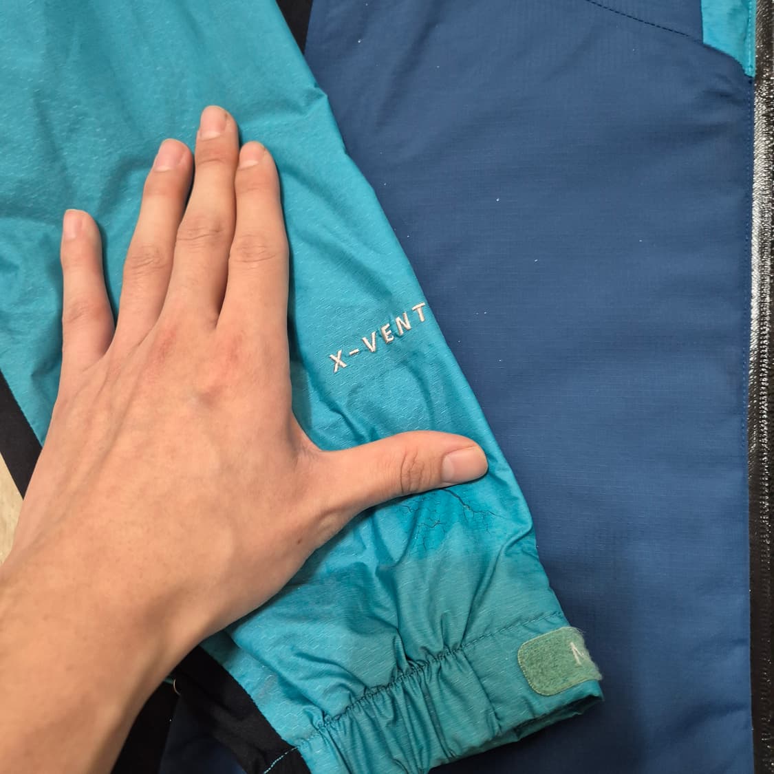 네파 코리밋 X-VENT 투톤 바람막이 집업자켓 상품이미지4