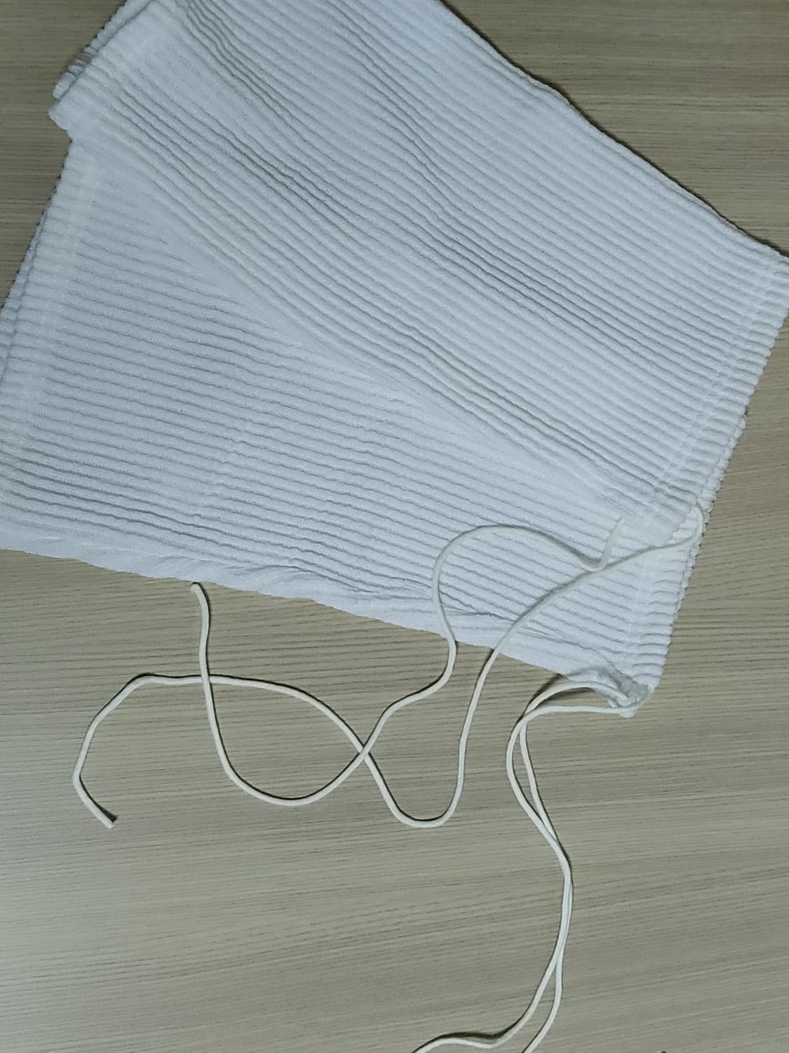 엘루아 스트링 부츠컷 레그워머 화이트 새상품 상품이미지4