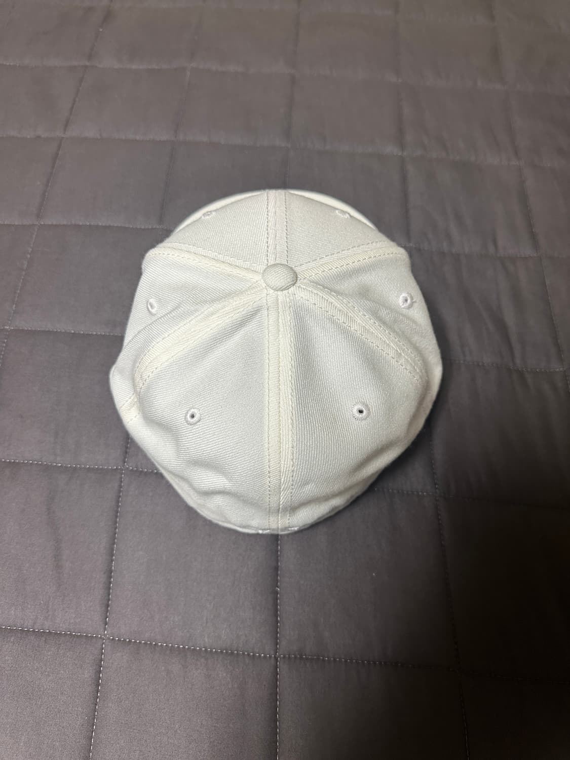 YVL 모자 WHITE ON WHITE 7 1/2 상품이미지2