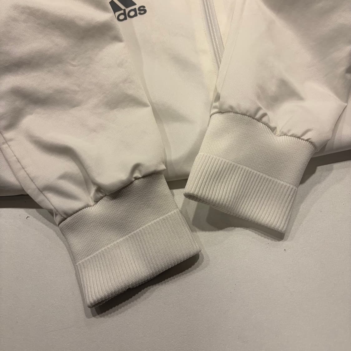 [100] 15s 아디다스 레알마드리드 트랙 자켓 화이트 D819 상품이미지7