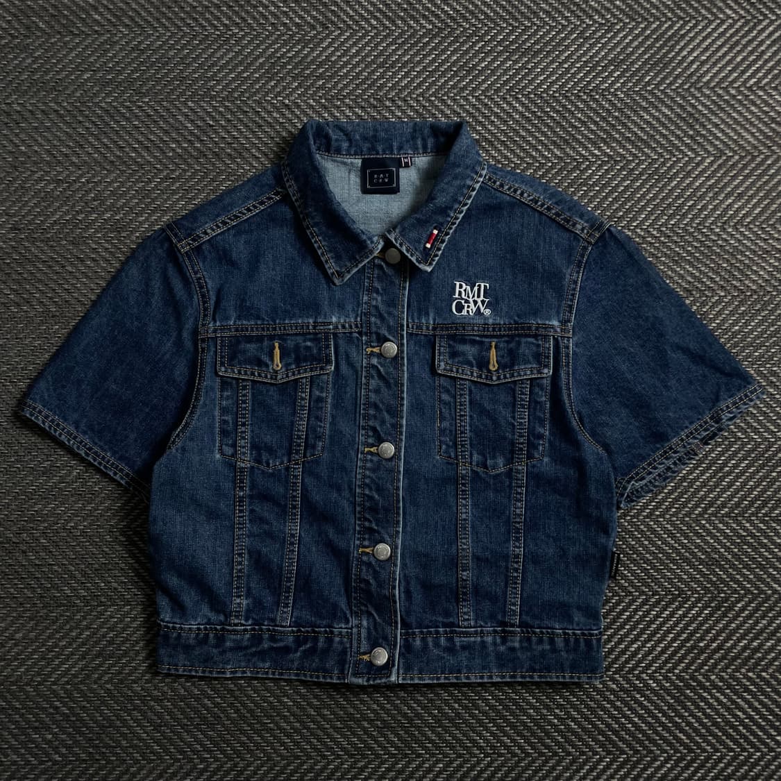 로맨틱 크라운 자수로고 워싱 데님 크롭 반팔 트러커 자켓 y 4672 상품이미지2