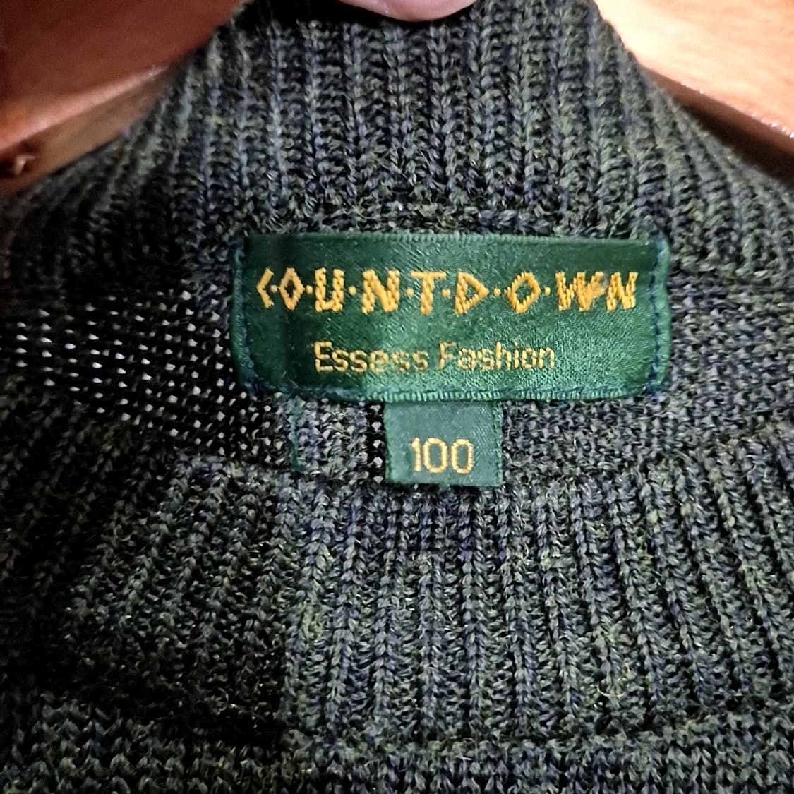Countdown 크루넥 니트 상품이미지3
