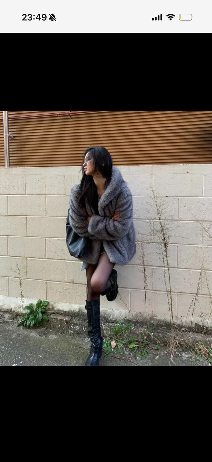 애즈온KOA HOOD FUR JACKET / GRAY 상품이미지3