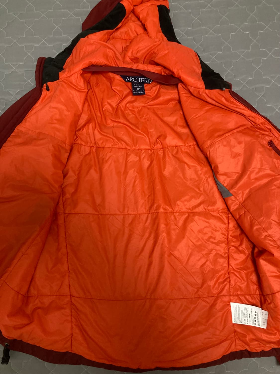 아크테릭스 아톰 SV 후디 S사이즈 상품이미지2