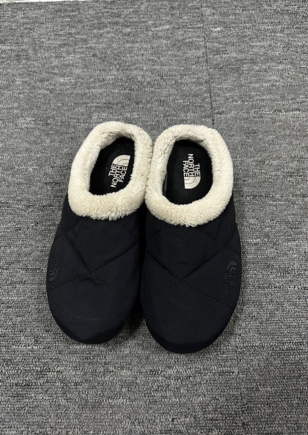 노스페이스 털 슬리퍼 230 상품이미지1