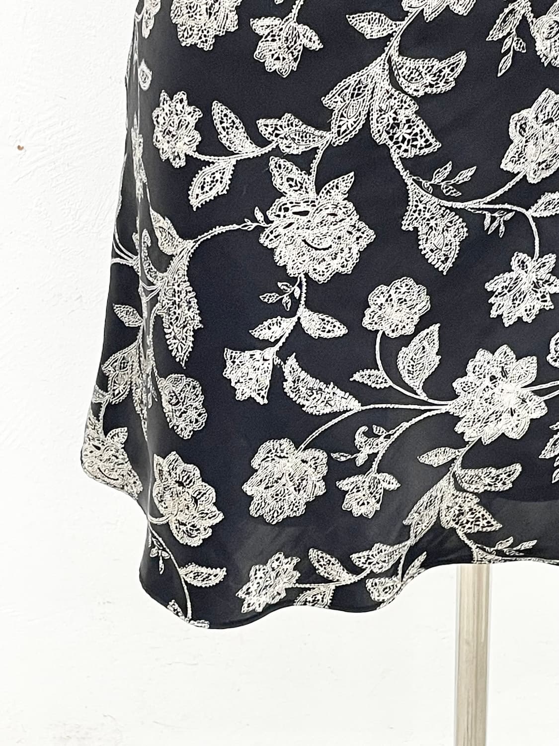 블랙페어리 오리엔탈 레이스 슬립 상품이미지3