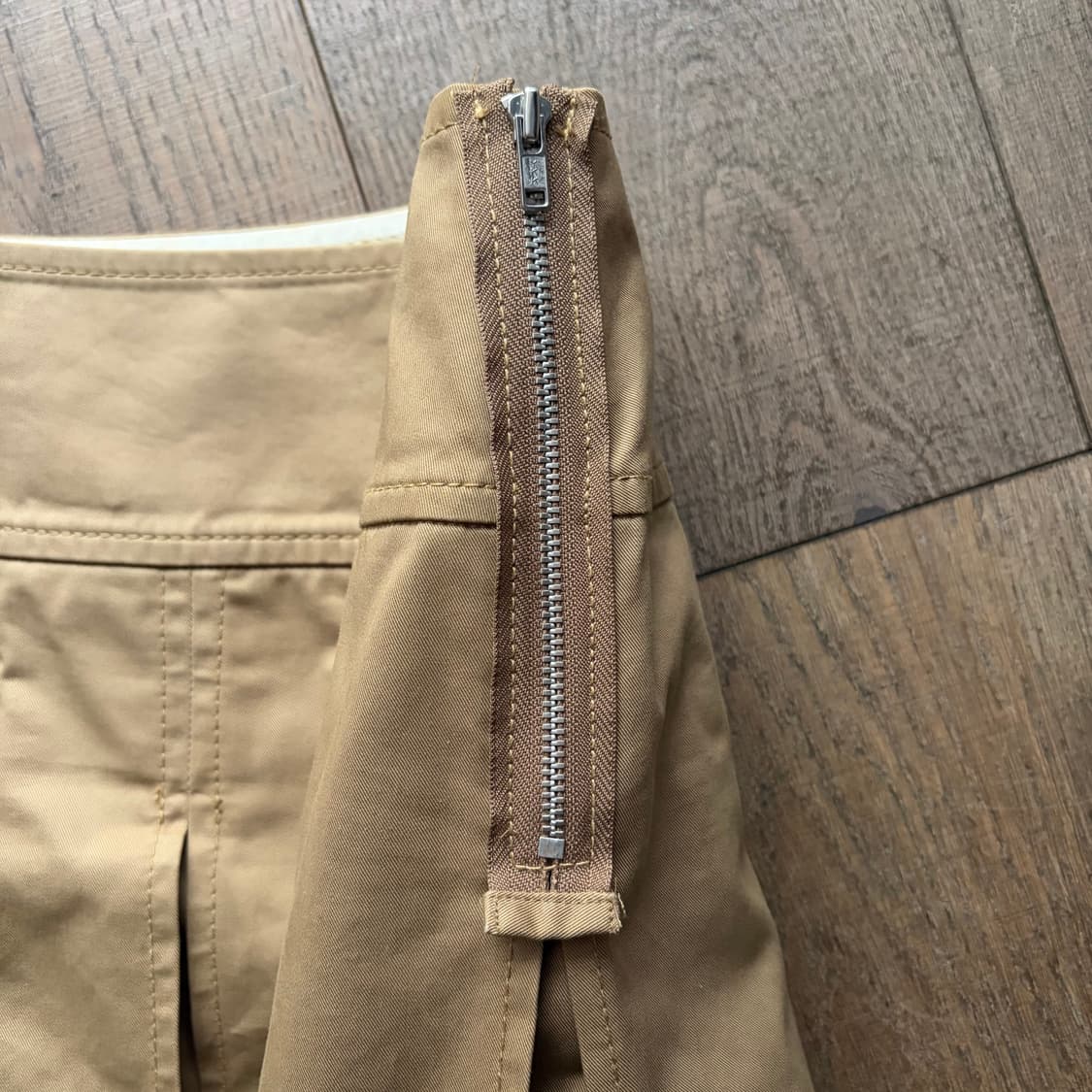 Zipper Detail Pleats Skirt 상품이미지8