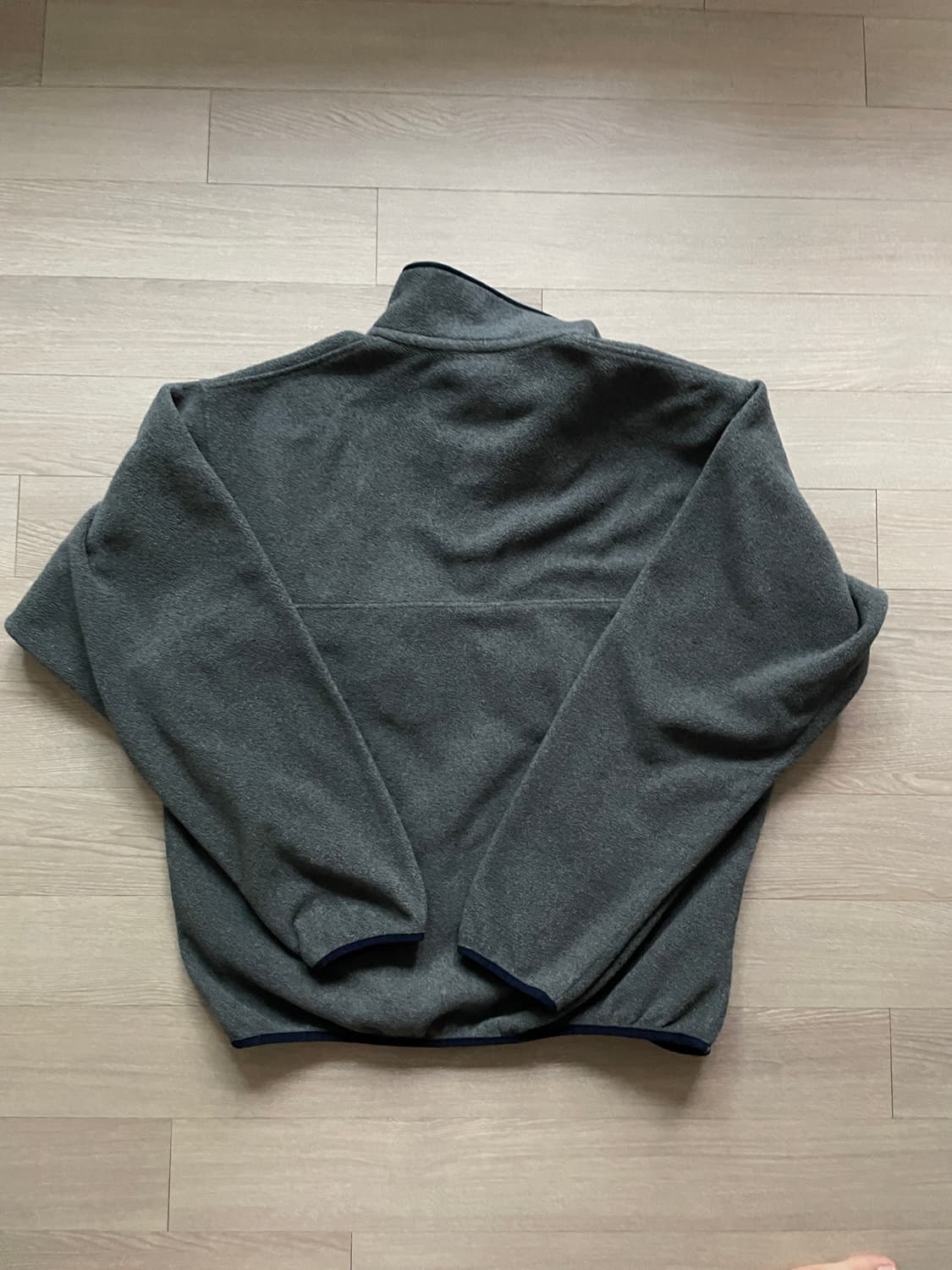 파타고니아 신칠라 니켈 네이비 그레이 플리스 patagonia 상품이미지2