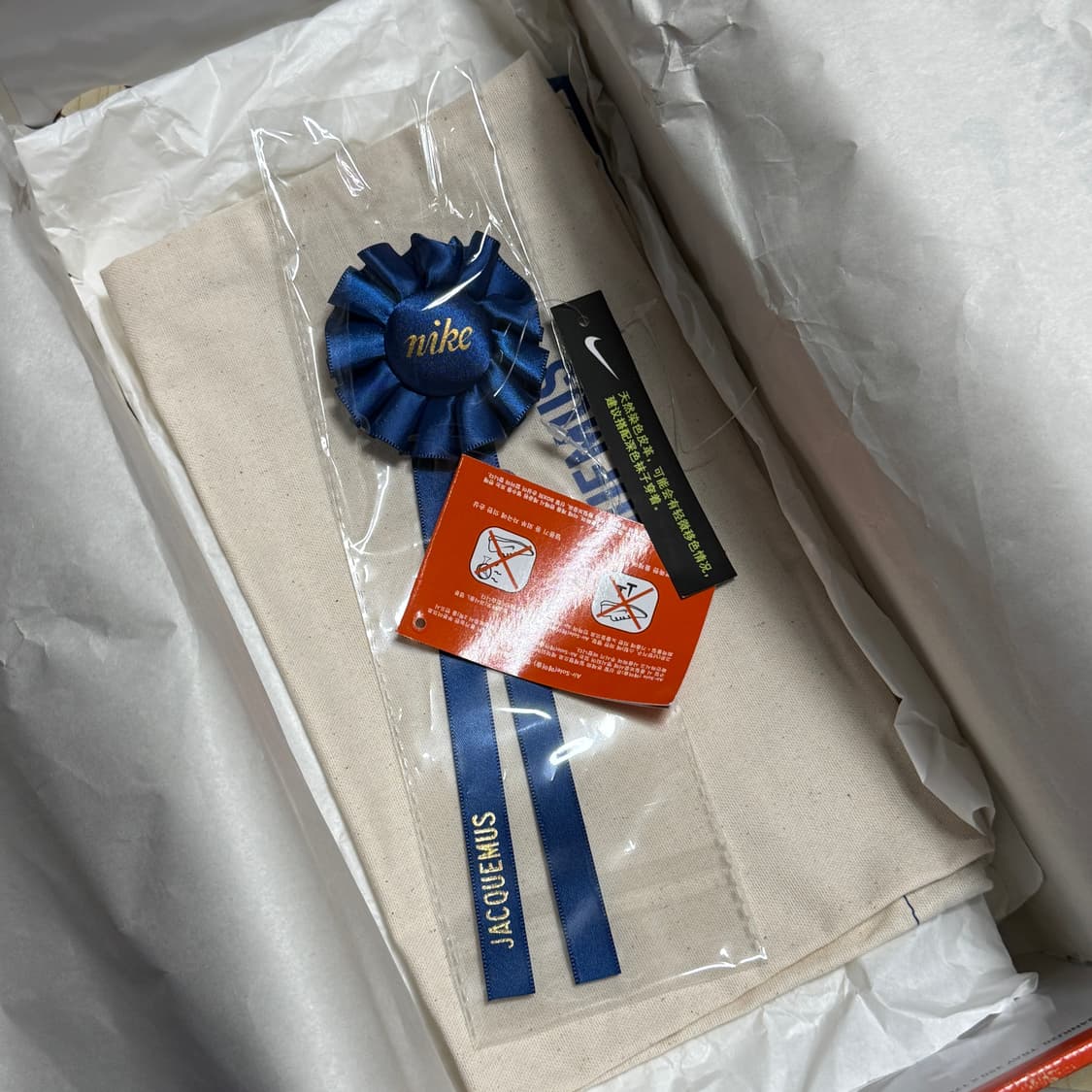 나이키 자크뮈스 문슈즈 레드 290 상품이미지2