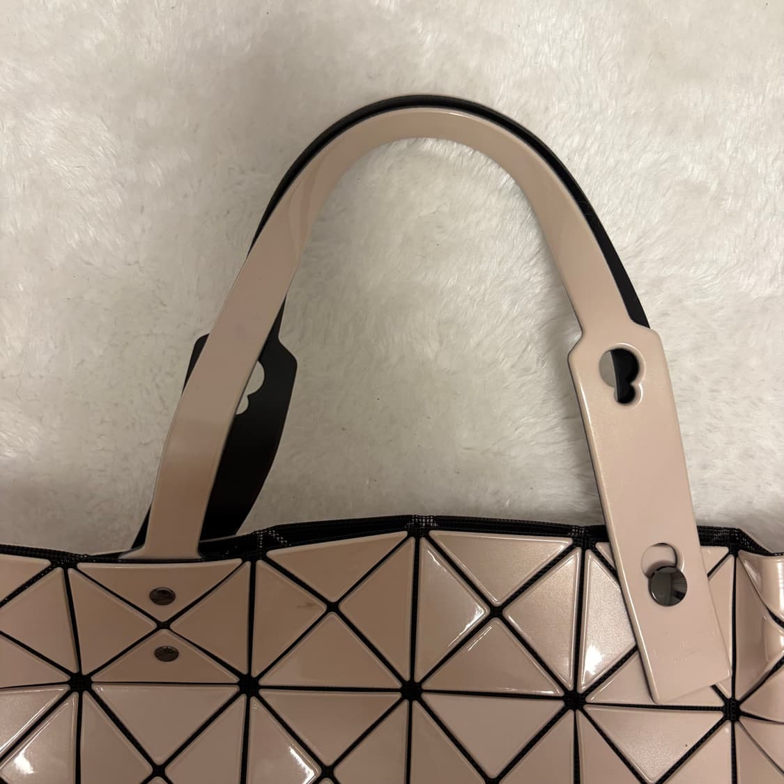 바오바오 루센트 토트백 베이지 상품이미지4