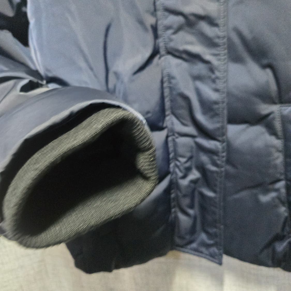 알마니익스체인지 여성 덕다운 숏 패딩  상품이미지3