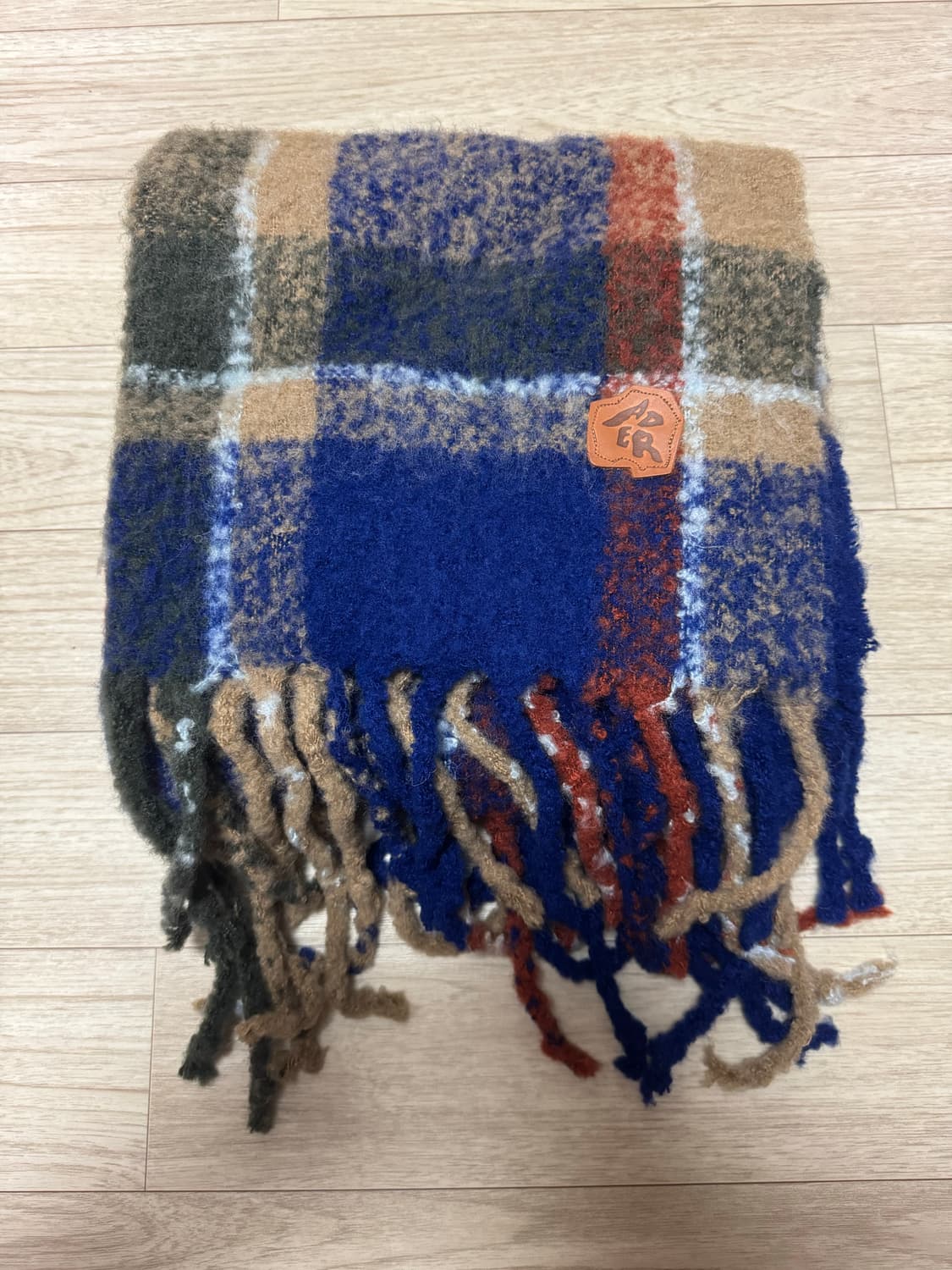 아더에러 머플러 체크 블루 상품이미지2