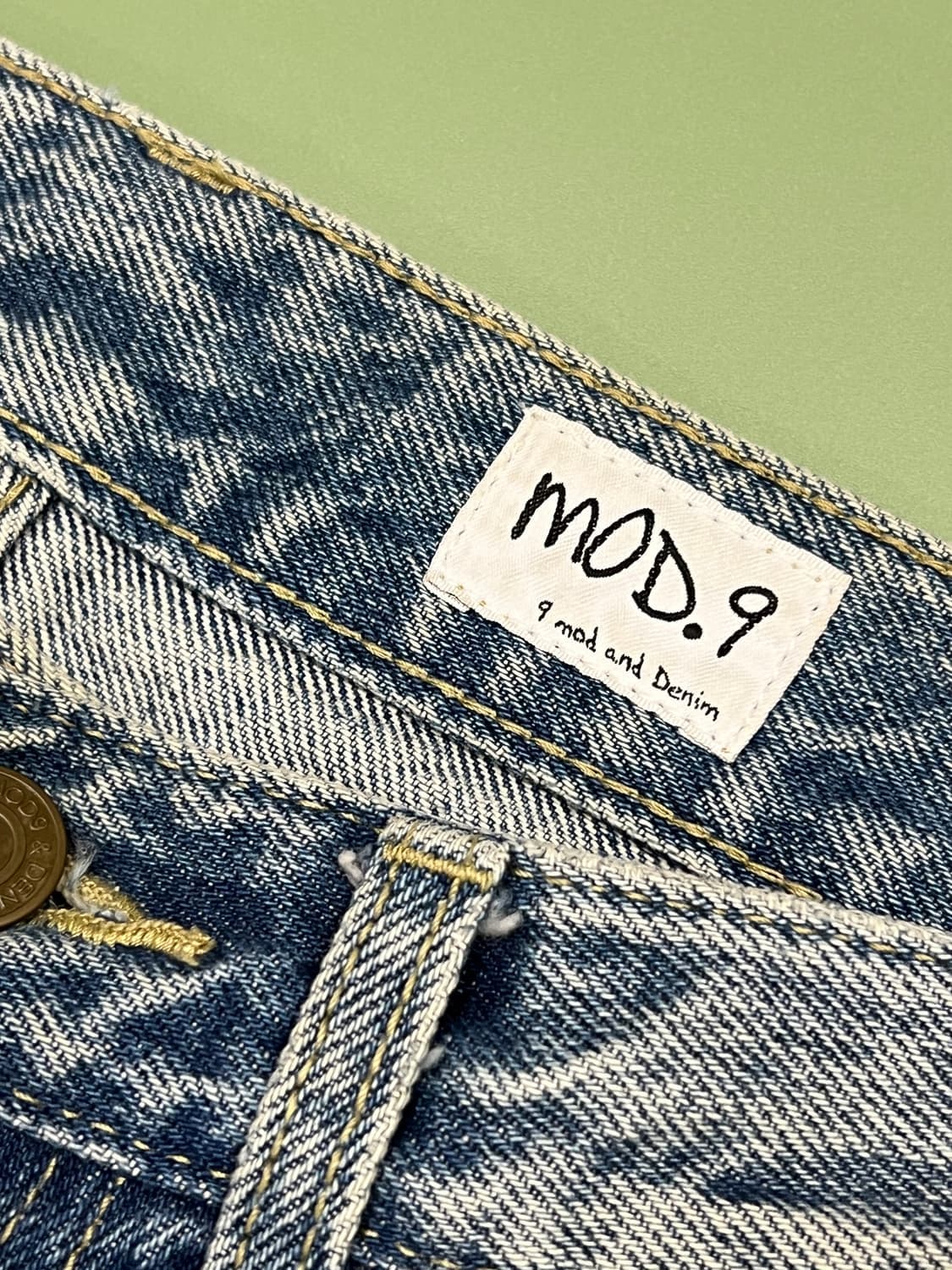 (30) 모드나인 스트레이트핏 연청 데님 팬츠 상품이미지4