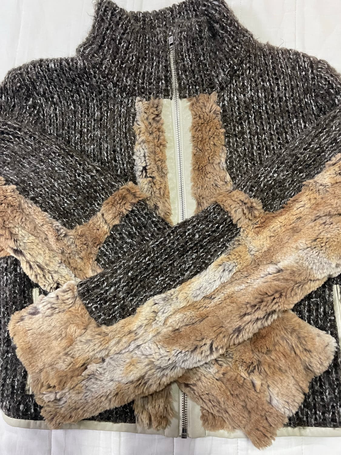 오들리워크샵 퍼자켓 스몰 니트퍼자켓 래빗퍼 상품이미지8