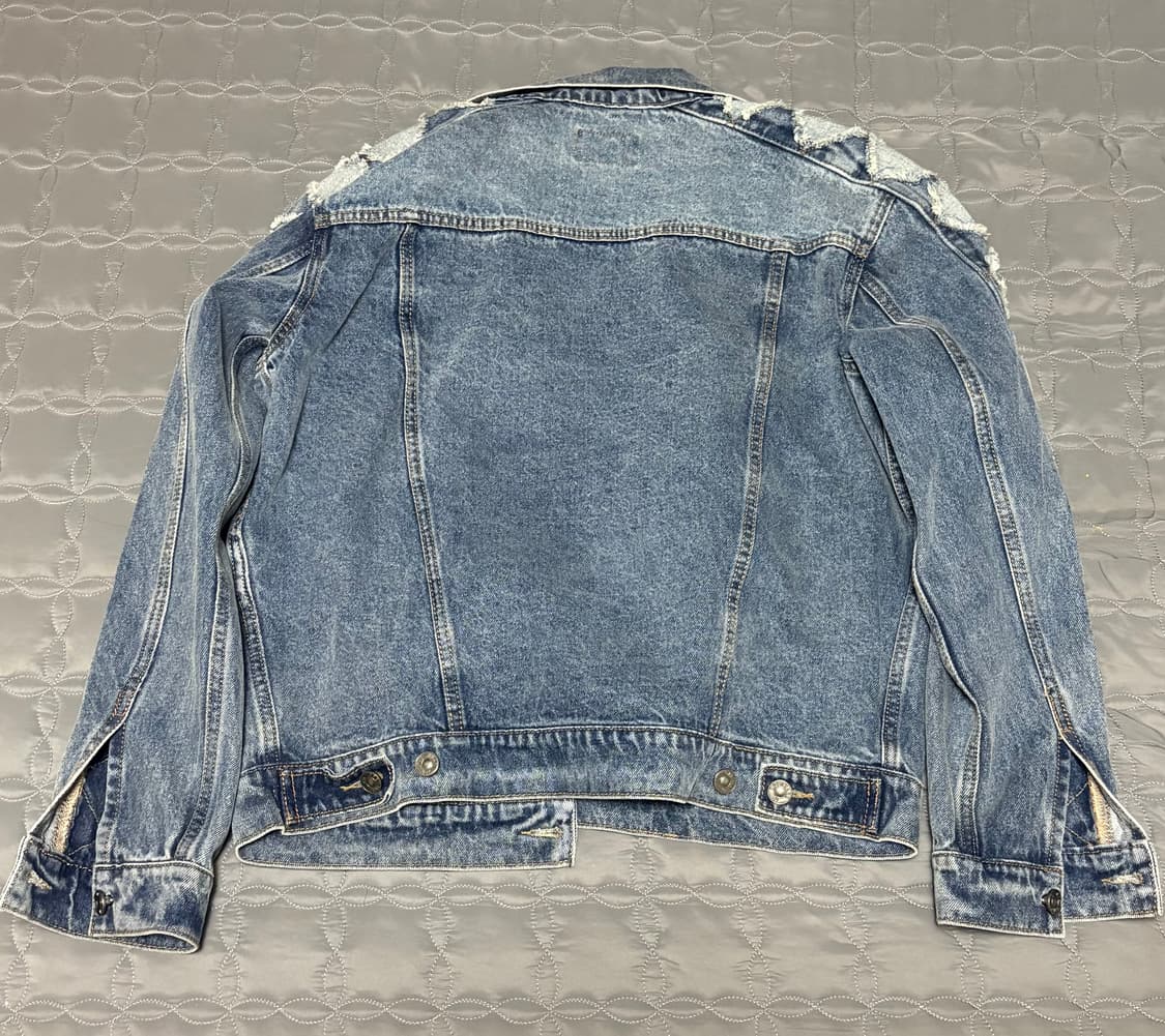 오와이 다이아몬드 커팅 워시드 데님 트러커 자켓 1사이즈 상품이미지2