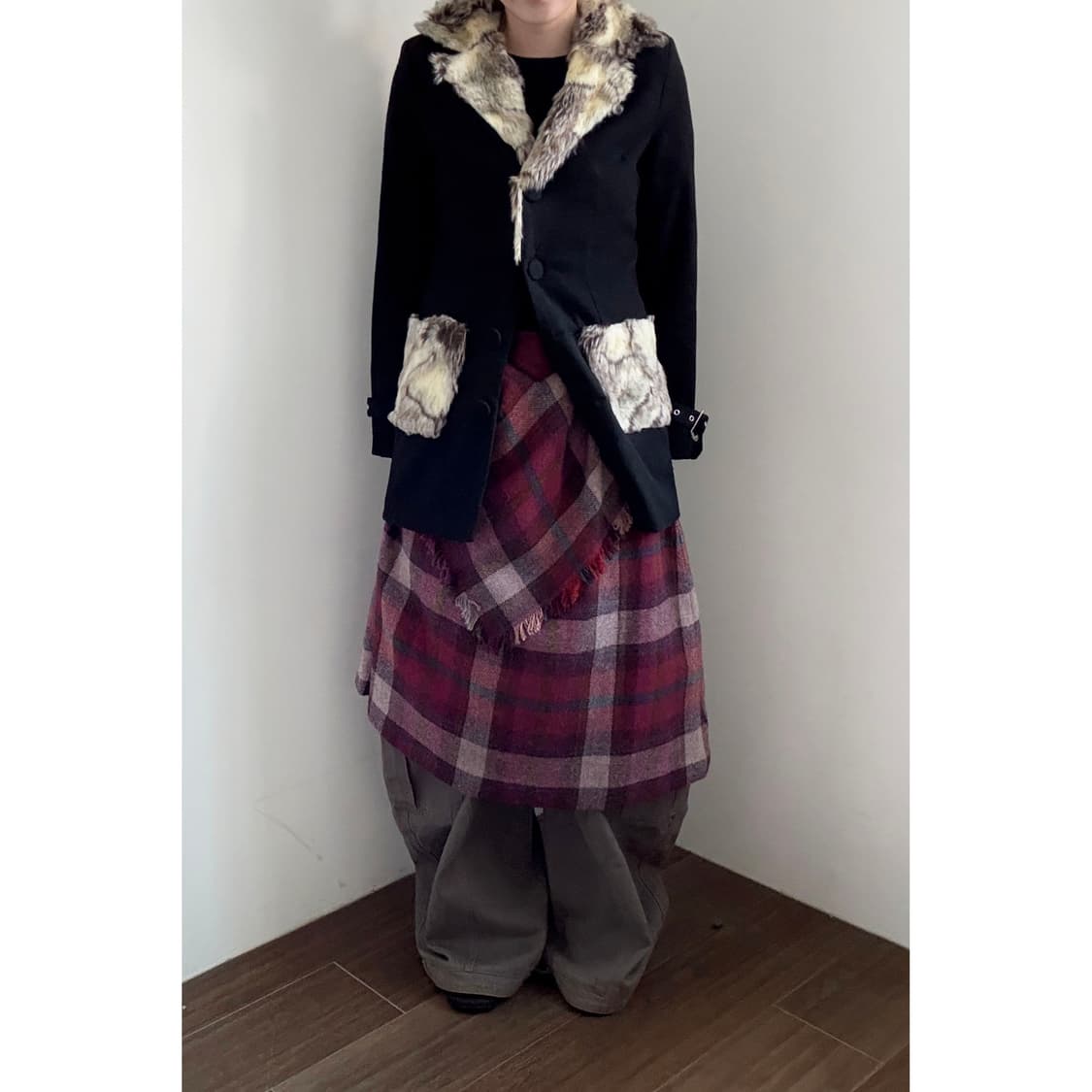 Fur Trimming Wool Coat 상품이미지1