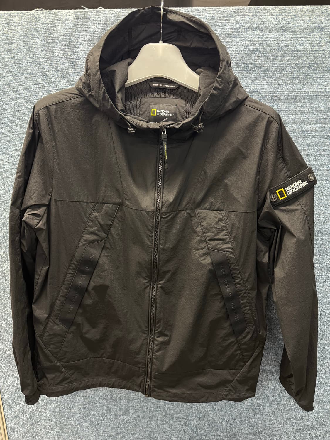 내셔널지오그래픽 홑겹 경량 러닝 바람막이 자켓 L(100) 새상품 상품이미지2