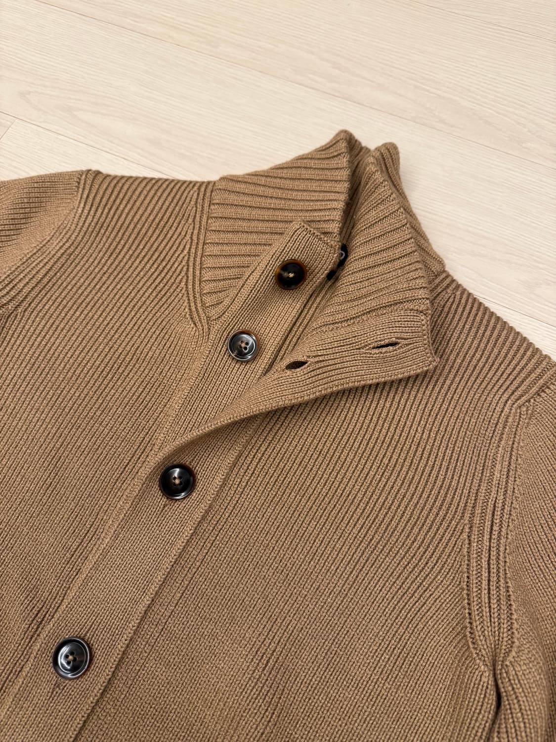 톰포드 울실크 가디건 48사이즈 상품이미지4