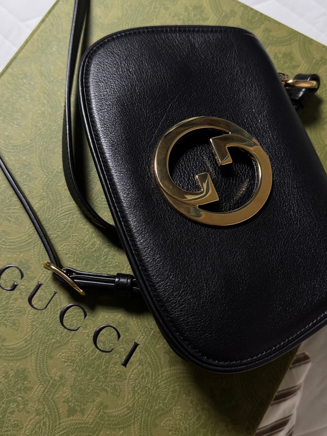 구찌 블론디 미니 숄더백 레더 블랙 상품이미지1