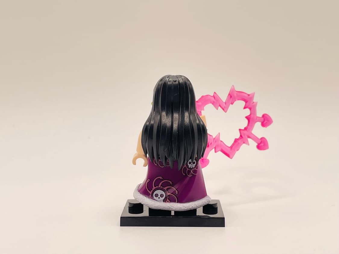 원피스 피규어 보아 행콕(배송비 포함 가격) 상품이미지2