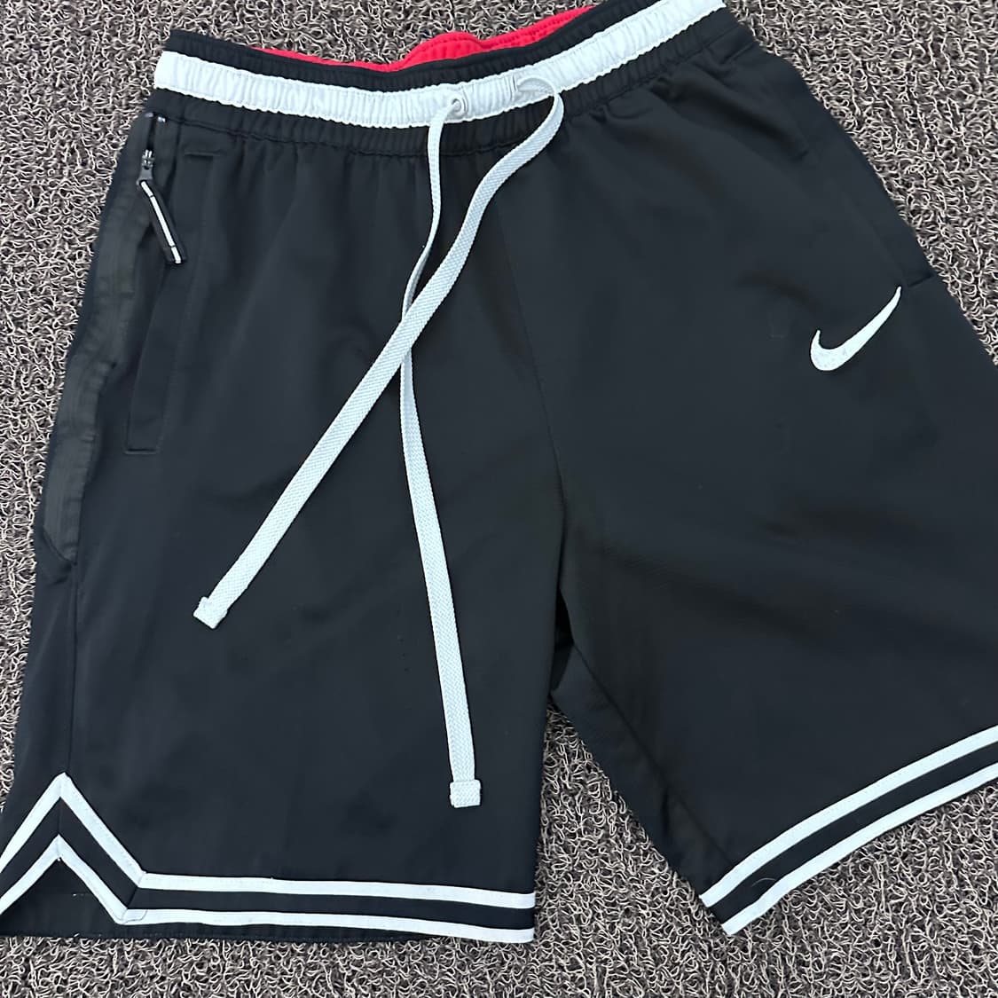 NIKE 나이키 운동복 반바지 블랙 31.5인치 상품이미지2