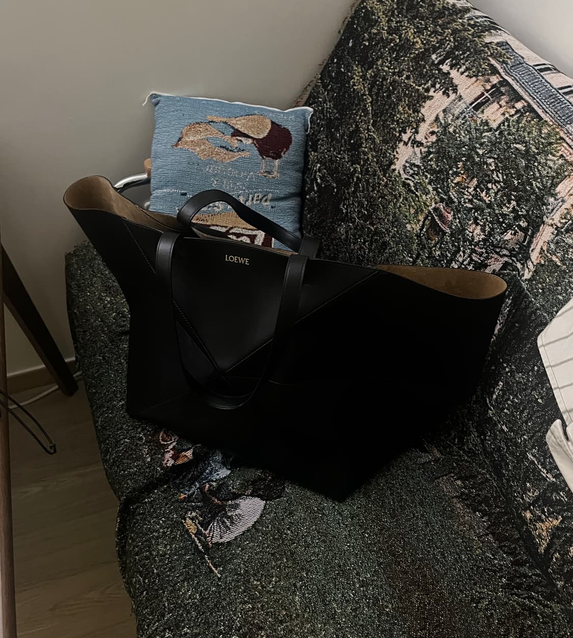 로에베 폴딩백 라지 블랙 풀구성 loewe 상품이미지4