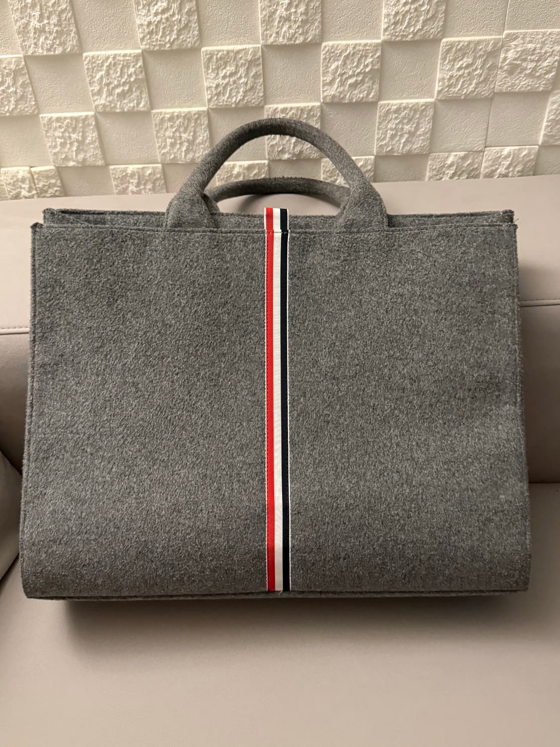 톰브라운 토트백 성수 라지 풀박스 상품이미지4