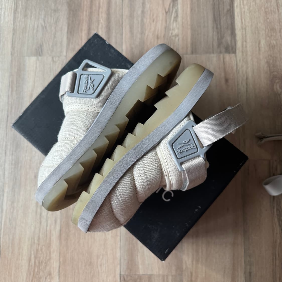 story mfg x reebok 콜라보 비트닉 스토리 mfg 리복 상품이미지4