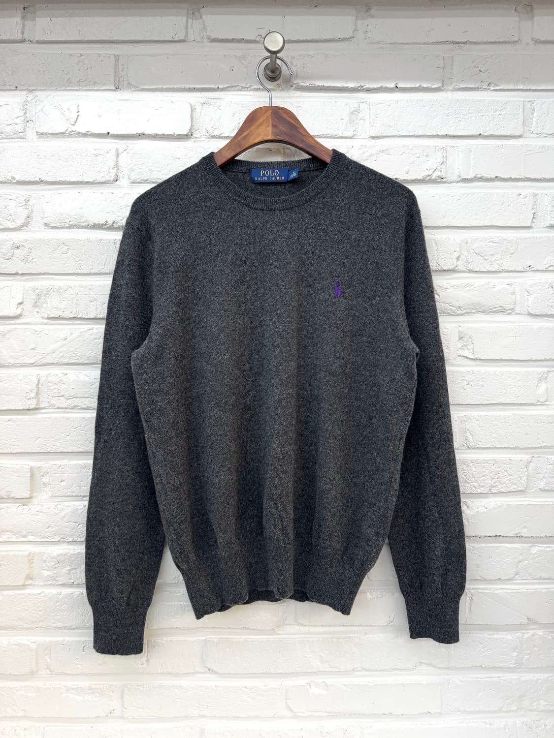 폴로 차콜 니트 상품이미지3