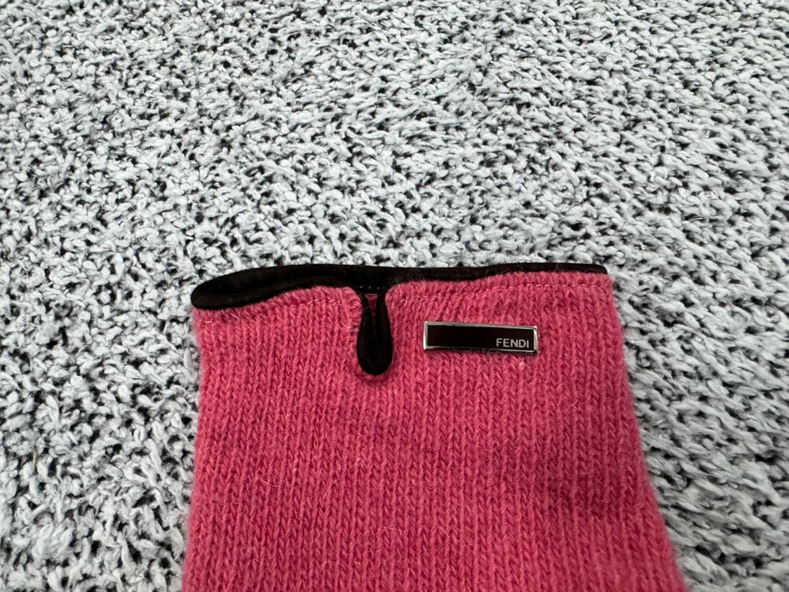 [새상품] 펜디 앙고라 울혼방 장갑 상품이미지3