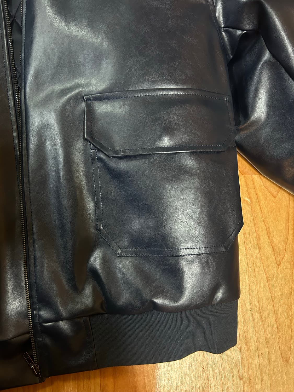 위캔더스 가죽 자켓 팝니다 상품이미지4