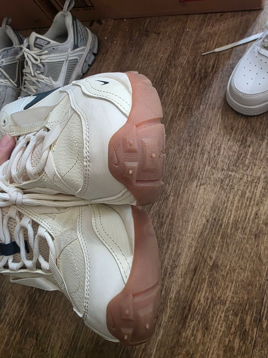 나이키 TC7900 써밋화이트 상품이미지4