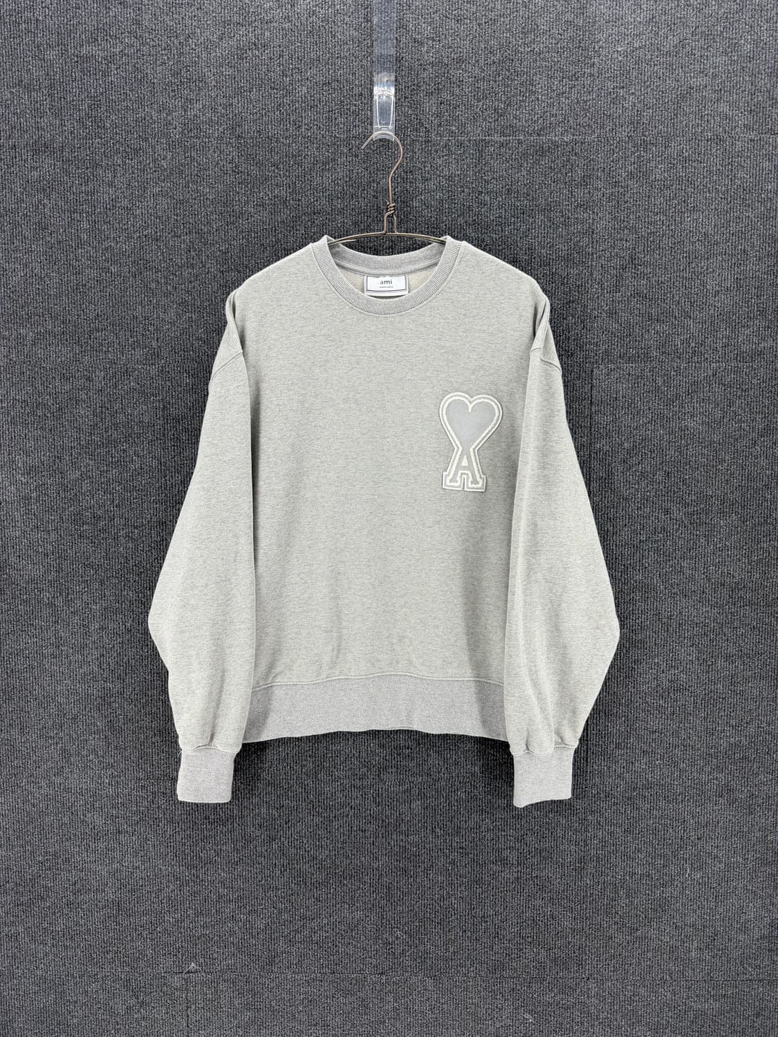 아미 빅하트와펜 맨투맨 상품이미지1