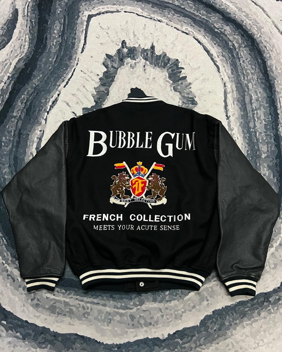 Bubble Gum Wool Leather Vasity 상품이미지1