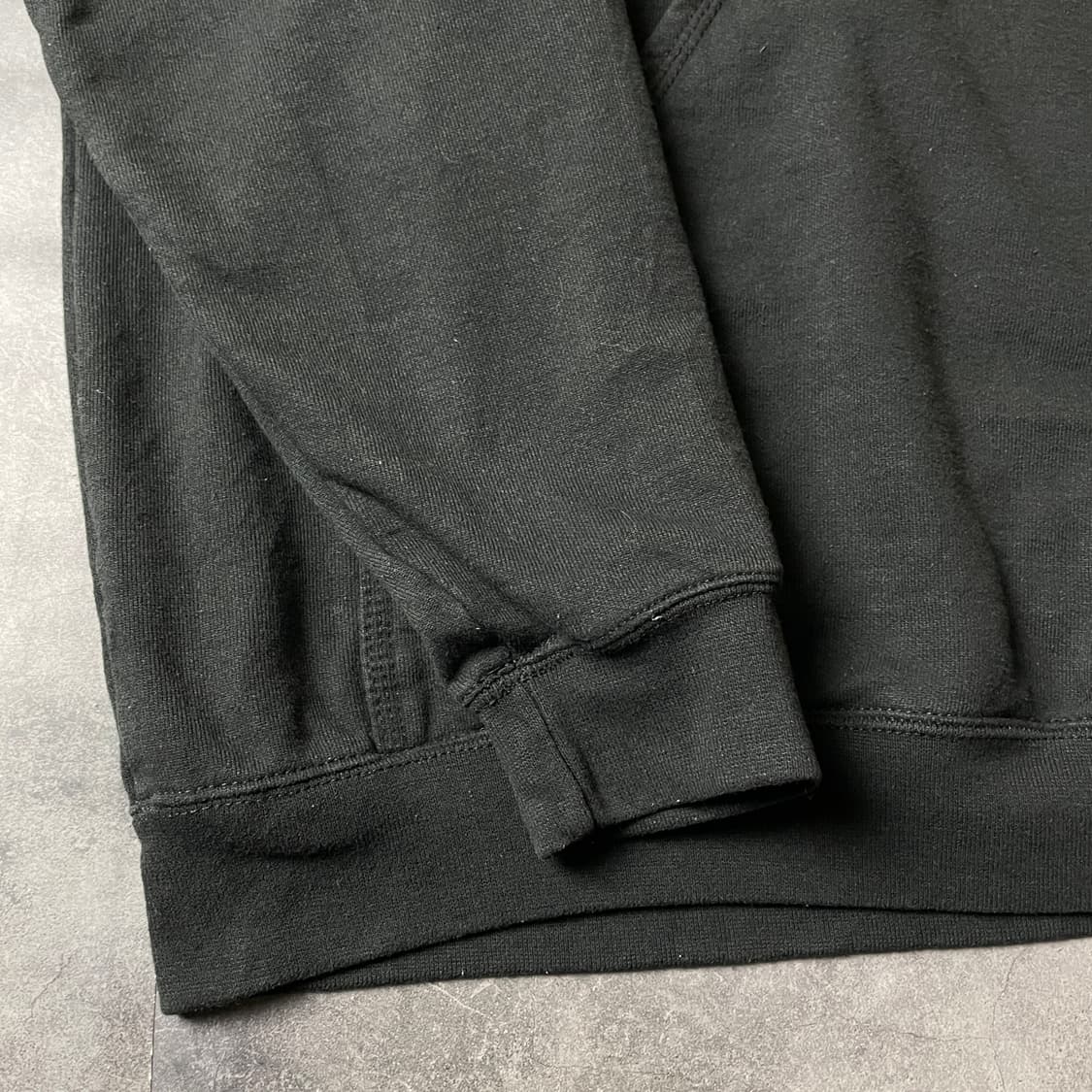 CARHARTT 칼하트 빈티지 블랙 후드티 A00377 상품이미지4