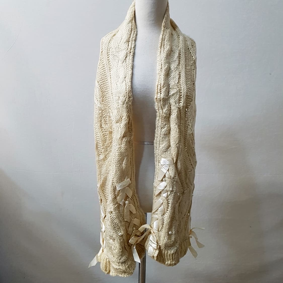 [새상품] axes femme 니트 쇼올 머플러 아이보리 상품이미지1